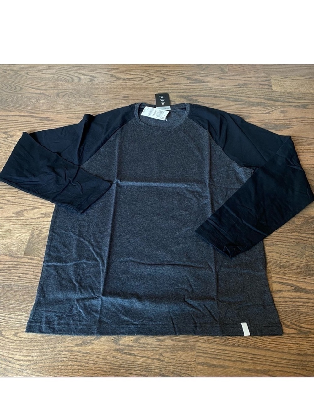 Alfani NWT long sleeve jersey style top deep black and Heather grey size Lg